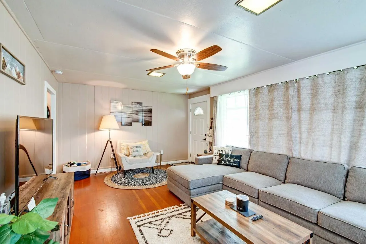 Hale Leilani - Hilo 3Br Cold Ac Hotel United States