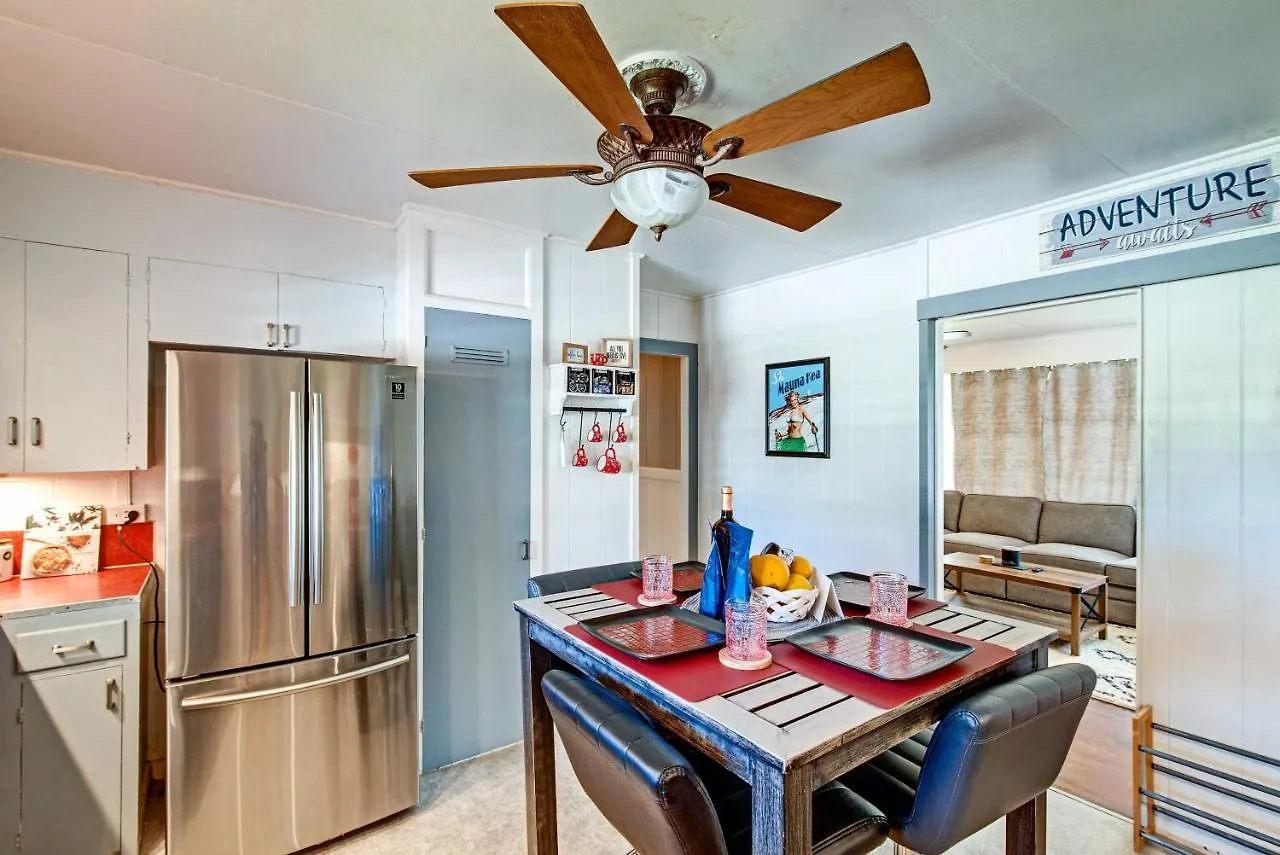 Hale Leilani - Hilo 3Br Cold Ac Hotel Guest house