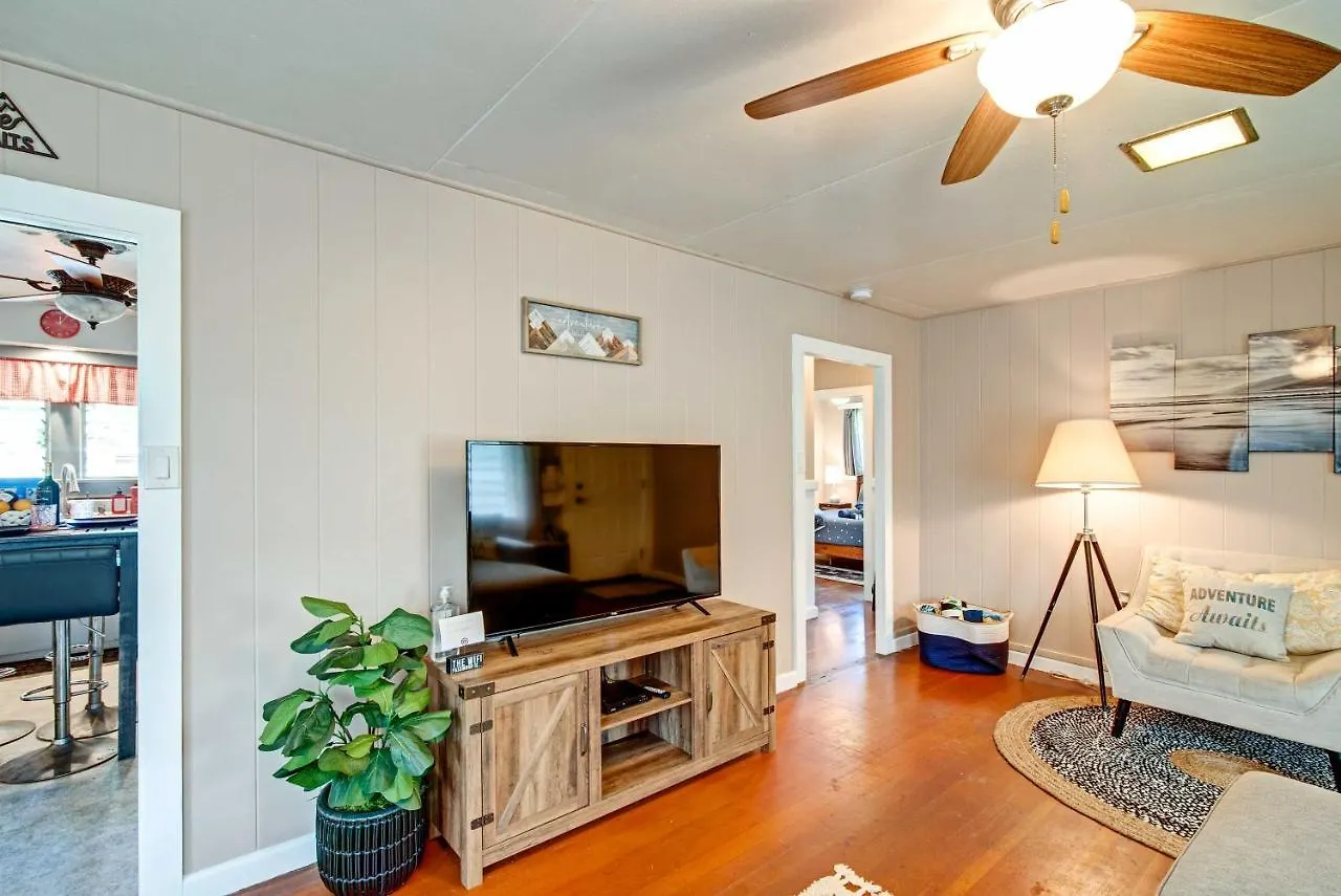 Guest house Hale Leilani - Hilo 3Br Cold Ac Hotel United States